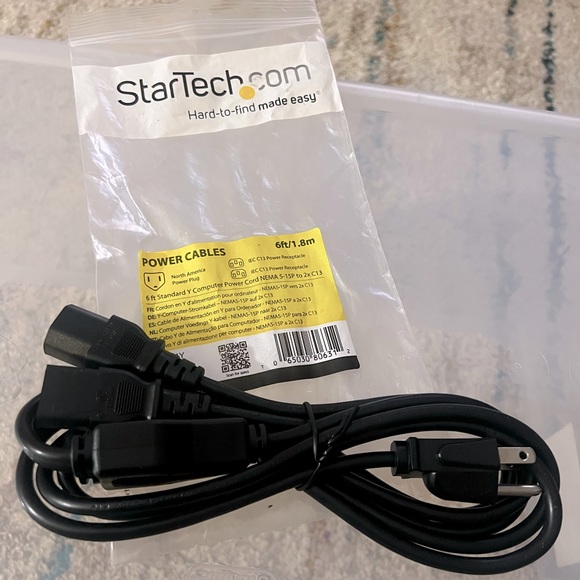 6 ft Y Computer Cables StarTech.com - Picture 4 of 11